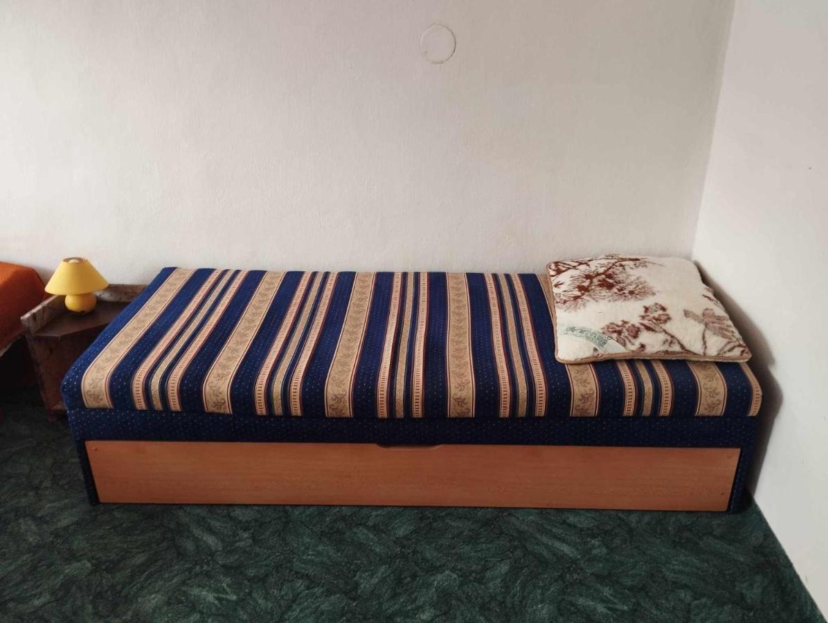 Krmes Apartment Natalia מראה חיצוני תמונה